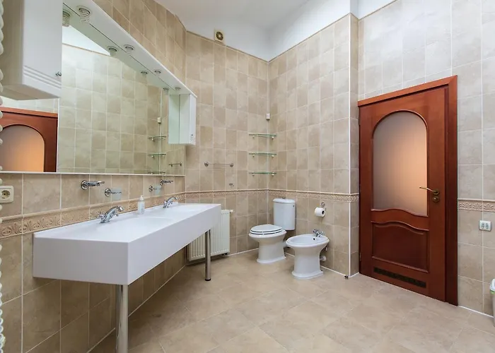 10 فندق إلفيف